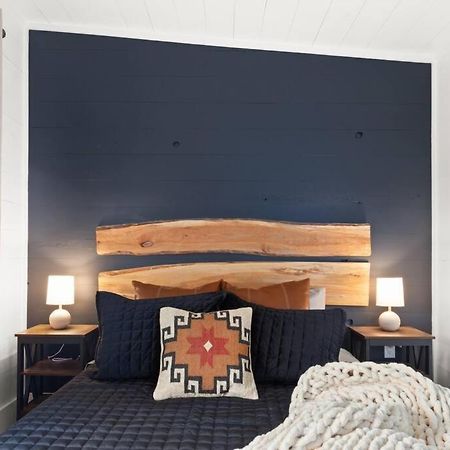 Charming & Freshly Restored Farmhouse 1 Mile From Center Of Stowe Luaran gambar