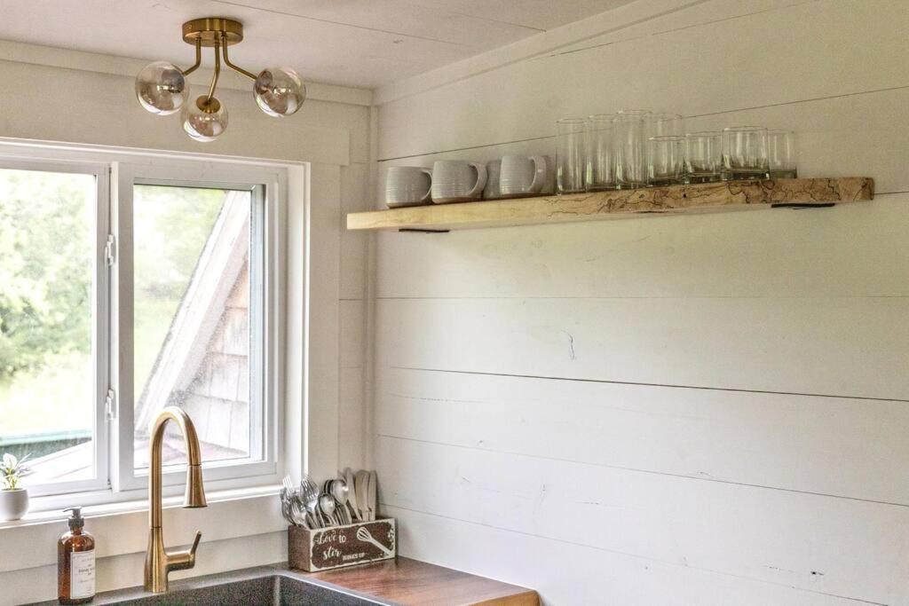 Charming & Freshly Restored Farmhouse 1 Mile From Center Of Stowe Luaran gambar